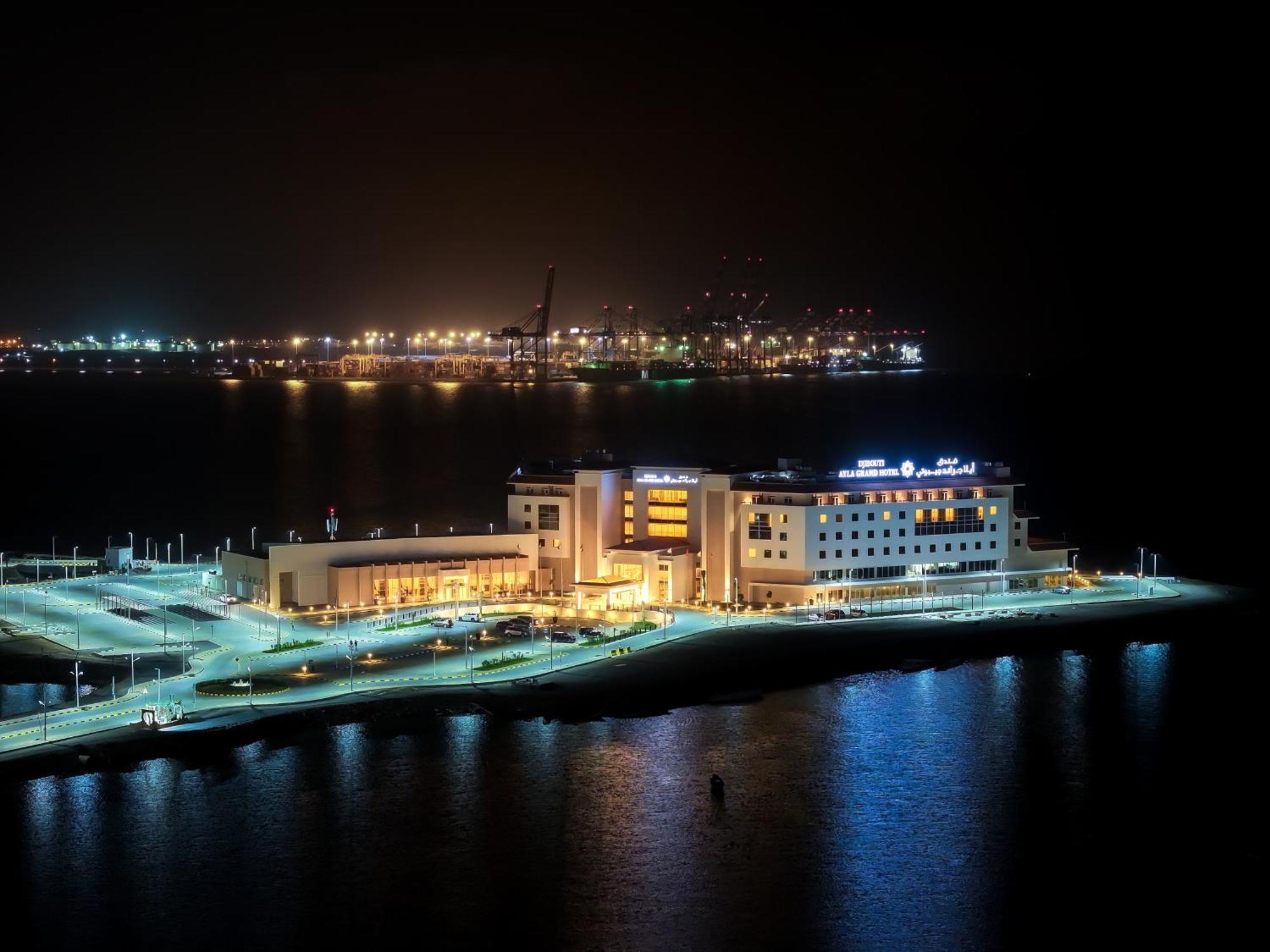 Djibouti Ayla Grand Hotel Джибути Экстерьер фото